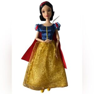 Disney Snow White Doll with Blue and Yellow Dress